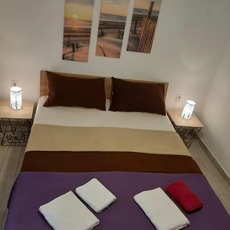 Klaric Apartment *